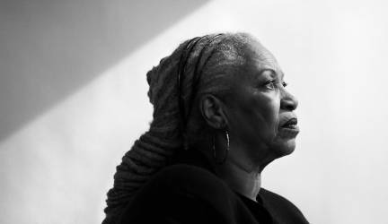 Toni Morrison, ‘Beloved’ Author and Nobel Laureate, Dies at 88